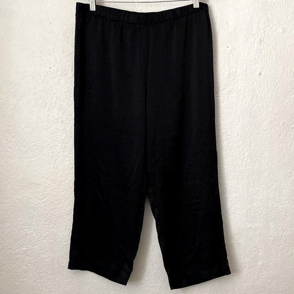 Pants - Eileen Fisher Black Silk Pull On Trousers